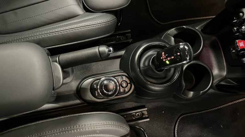 MINI Hatchback 1.5 Cooper Exclusive 5dr Auto Petrol Hatchback